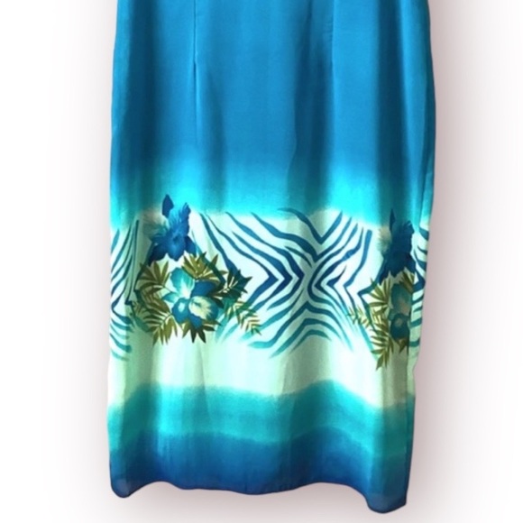 MAXI DRESS - Picture 3 of 11